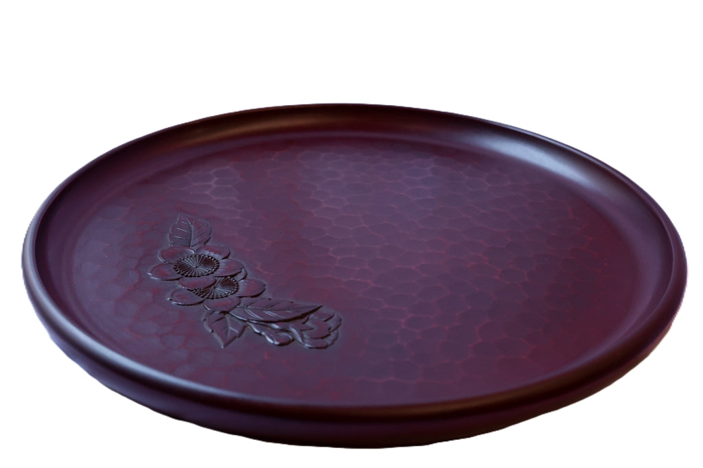 8-inch plum-shaped plate with a sword mark