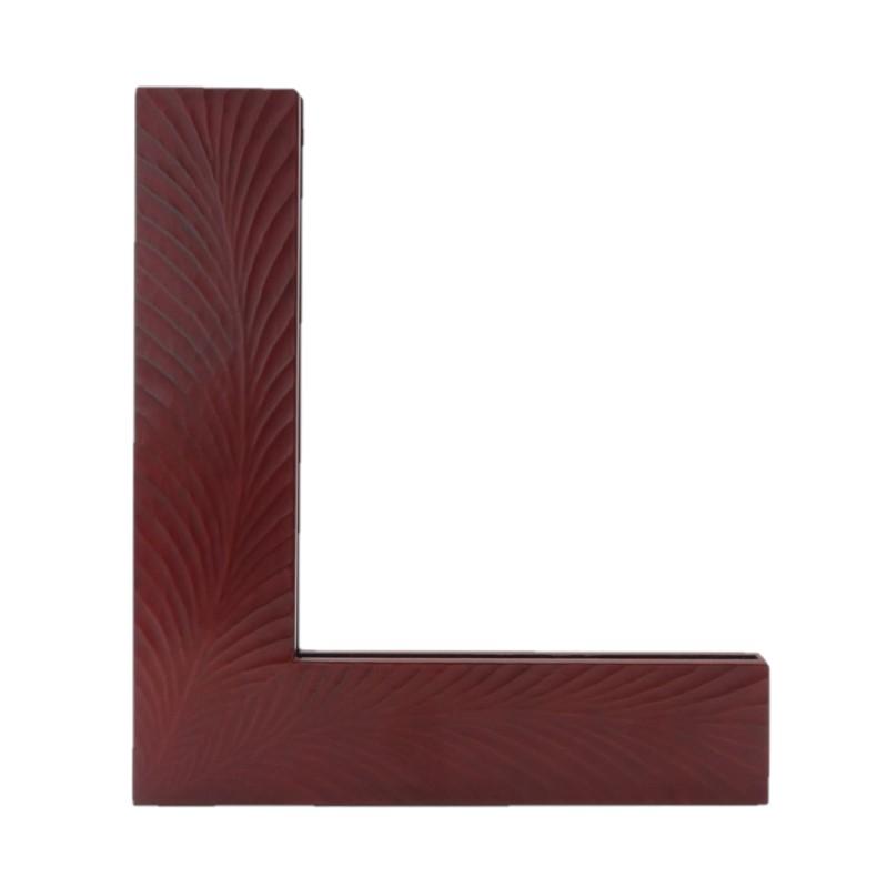 L-shape photo frame / Basho