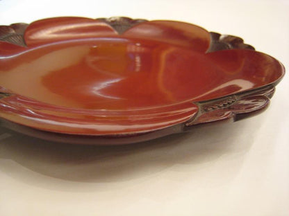 Plate (24cm) / plum shaped